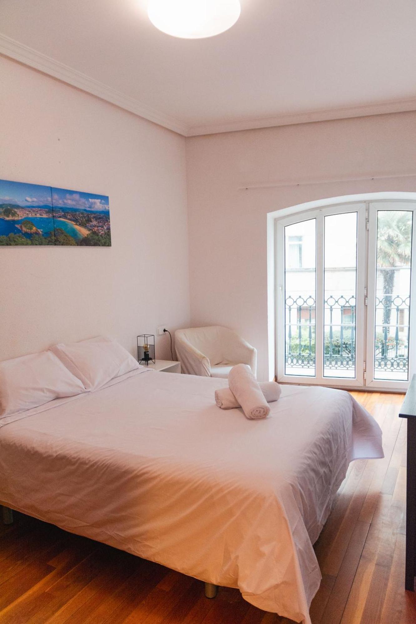 Marina Bay 1, La Concha, Apartamento *